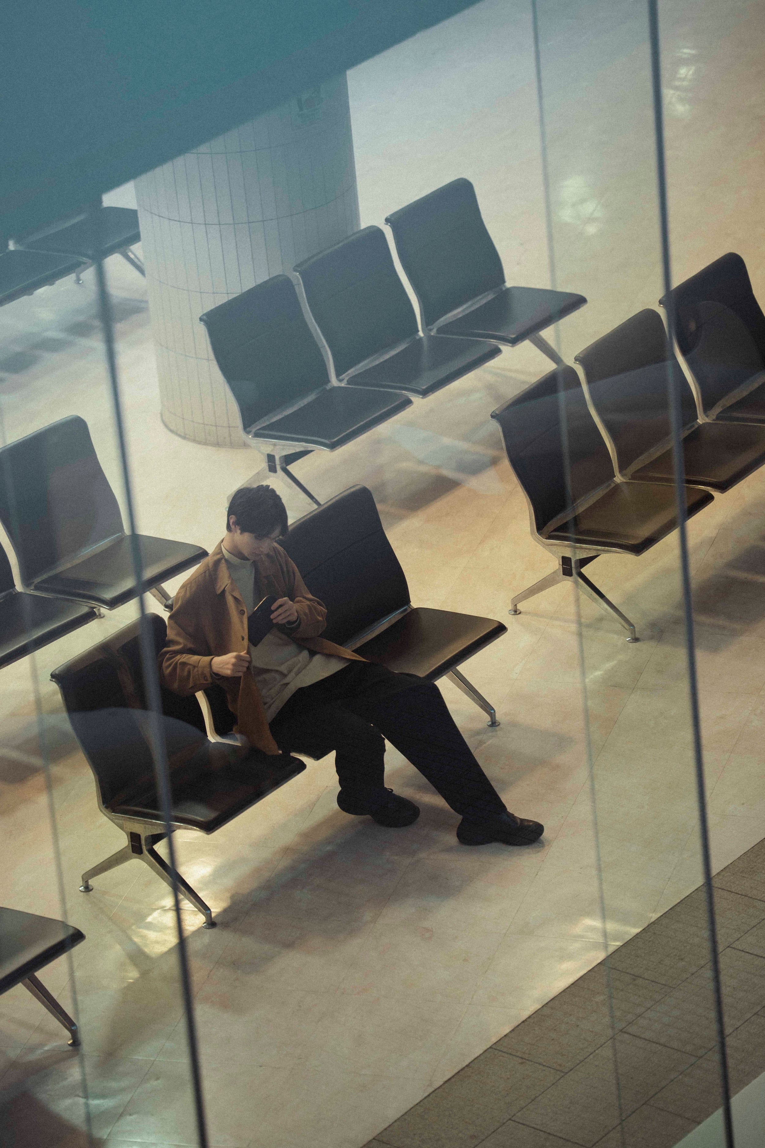 F/0 セミロングウォレット