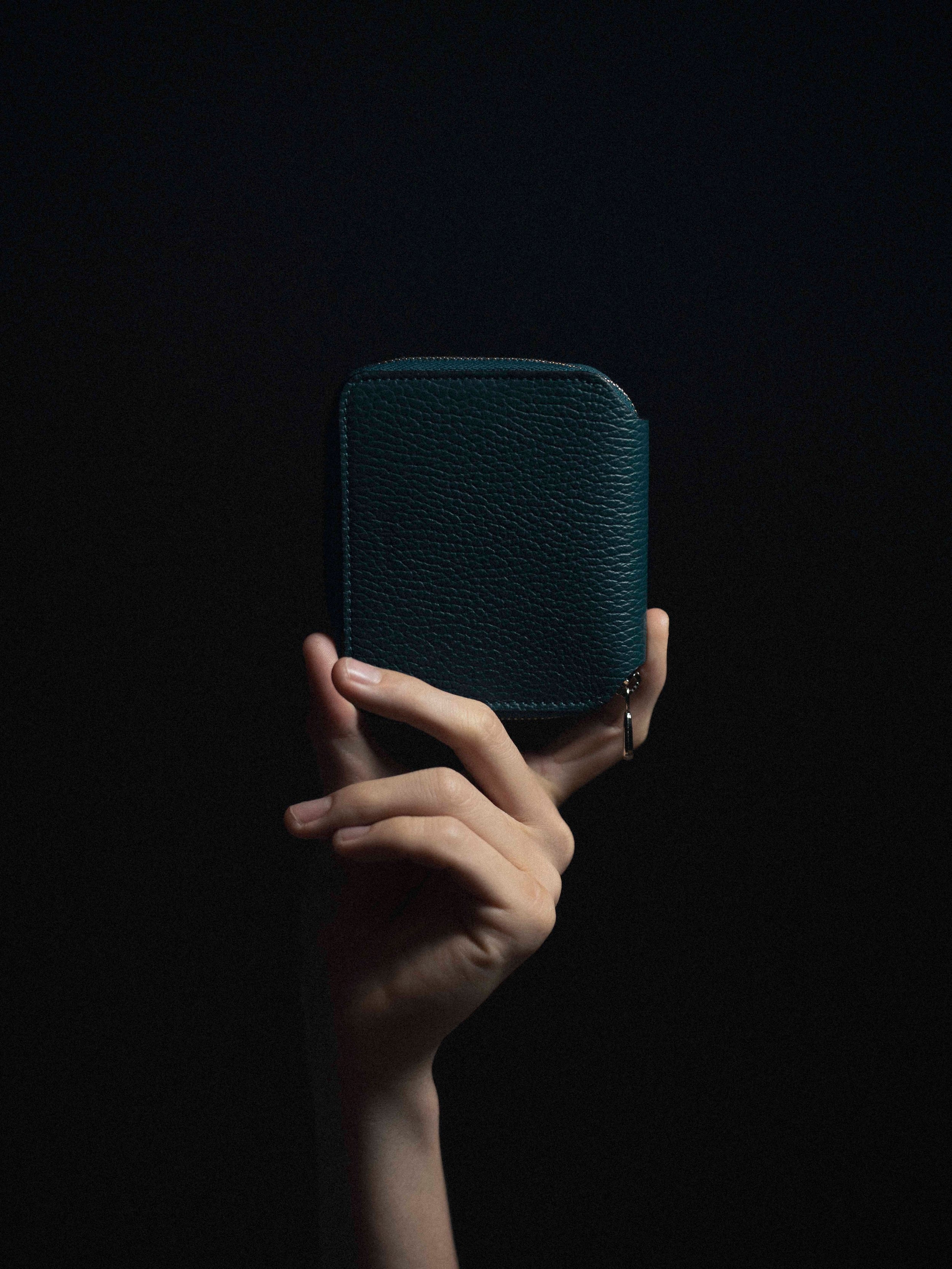 F/2 ハーフラウンドウォレット